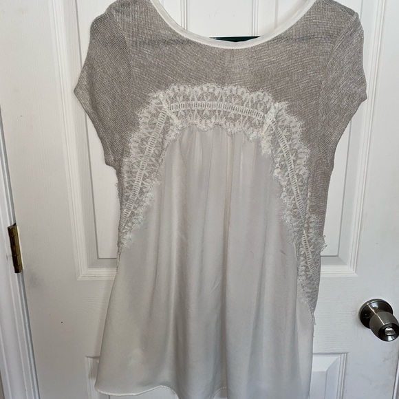 Blouse - Picture 2 of 4